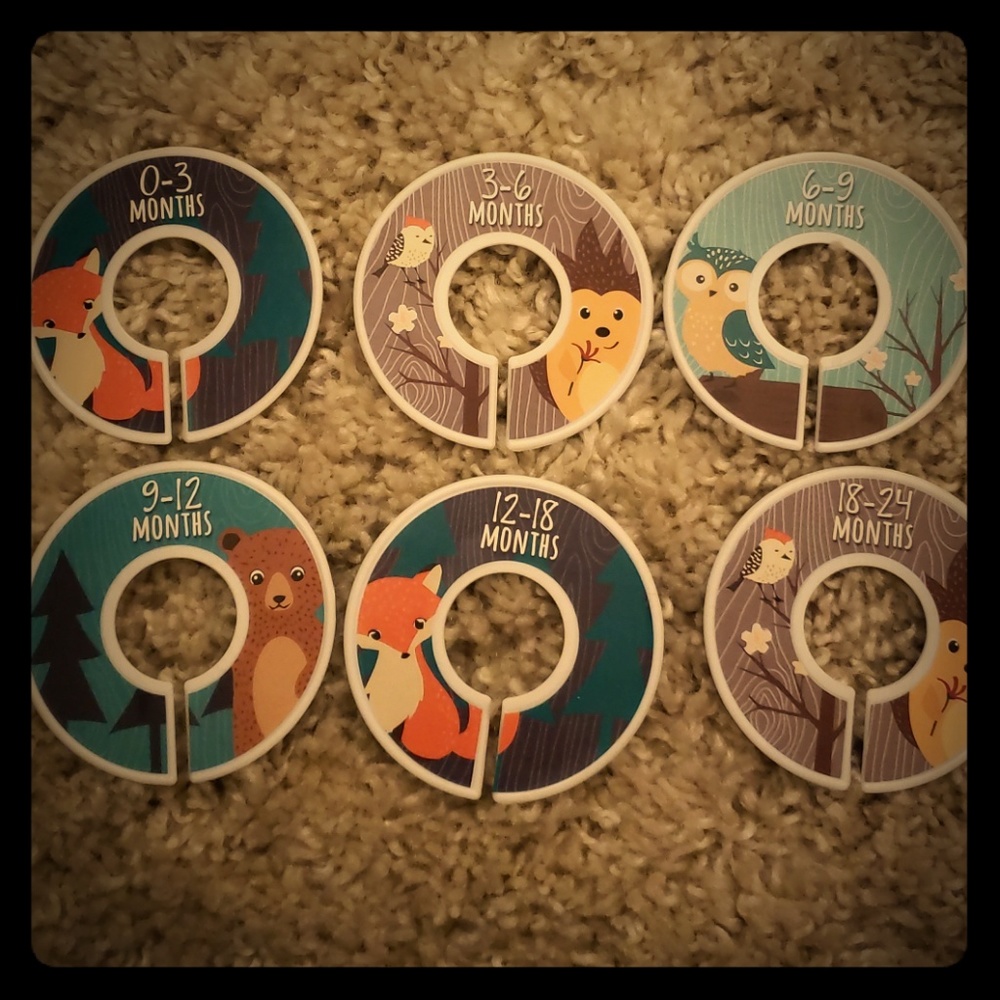 Infant clothing closet dividers